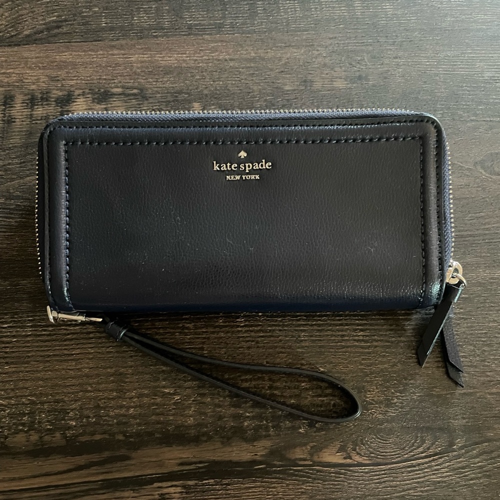 Navy Blue Staci Large Carryall Wristlet